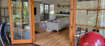 Studio - self-contained