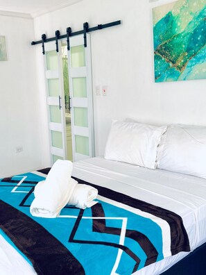 1 bedroom, desk, iron/ironing board, free WiFi