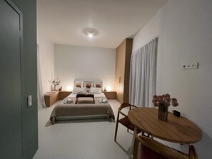1 chambre, bureau, fer et planche Ă repasser, Wi-Fi gratuit