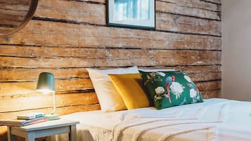 Double or Twin Room | Desk, laptop workspace, blackout drapes, iron/ironing board