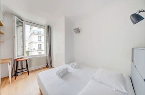 2 bedrooms, iron/ironing board, free WiFi, bed sheets - Cosy Appartement Rénové (Paris)