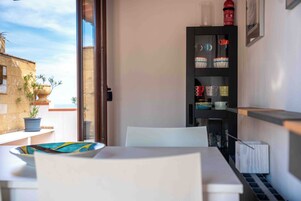 Apartment | Dining room