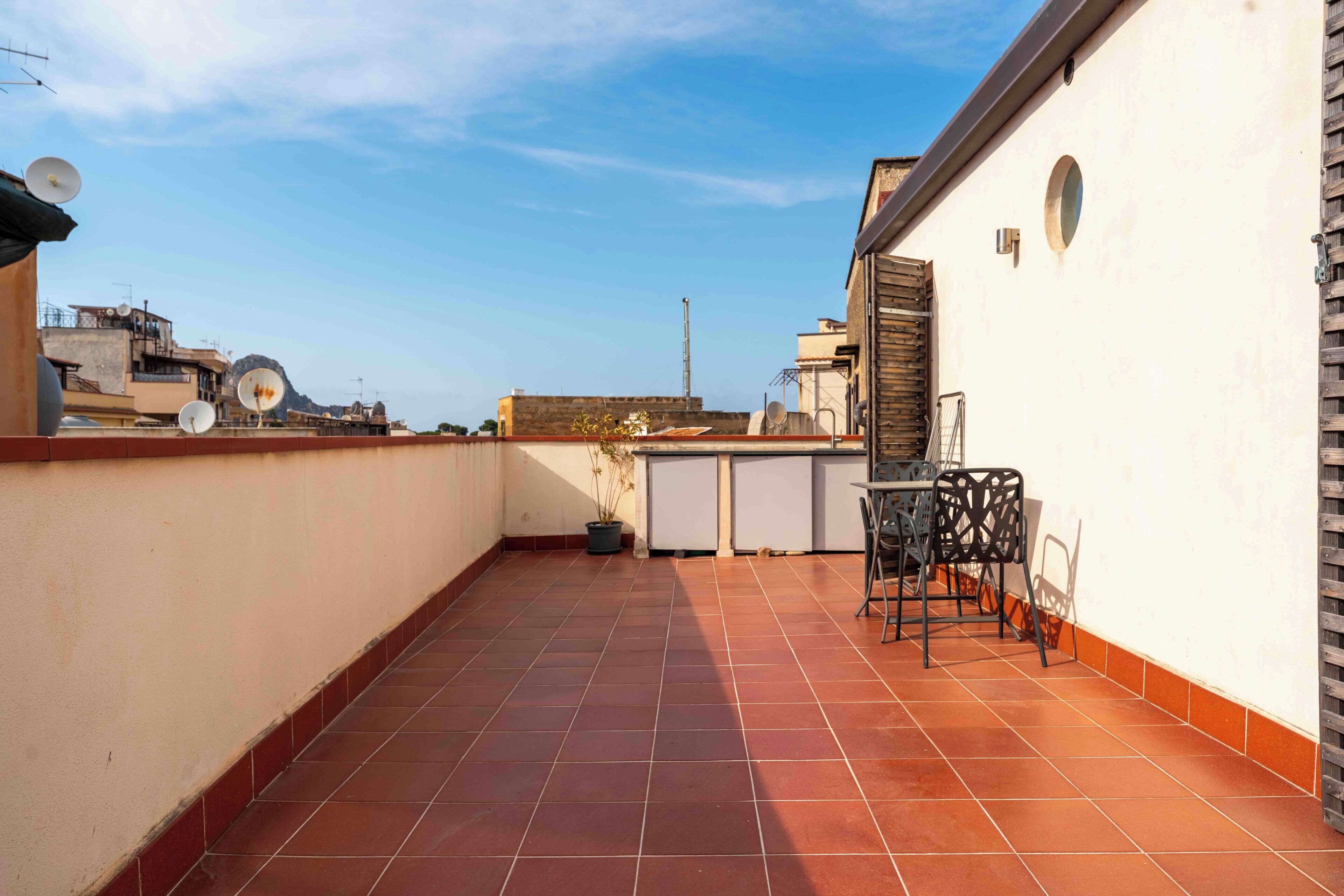 Apartment | Terrace/patio