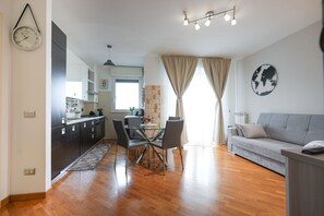 Smart TV - Nuvola Apartment Fiumicino Easy Self check-in (Fiumicino)