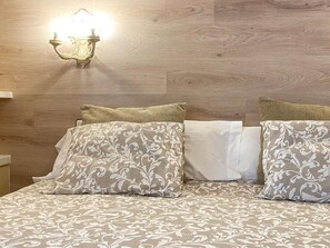 1 soverom og sengetøy