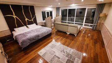 2 kamar tidur dan Wi-Fi gratis