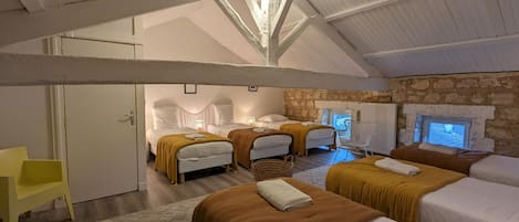 3 bedrooms, free WiFi