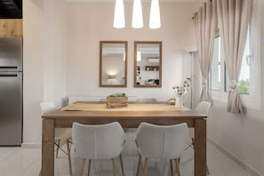 Exclusive Villa | Dining room