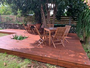 Outdoor dining - Appartement 2 Avec Wifi (Saint-Pierre)