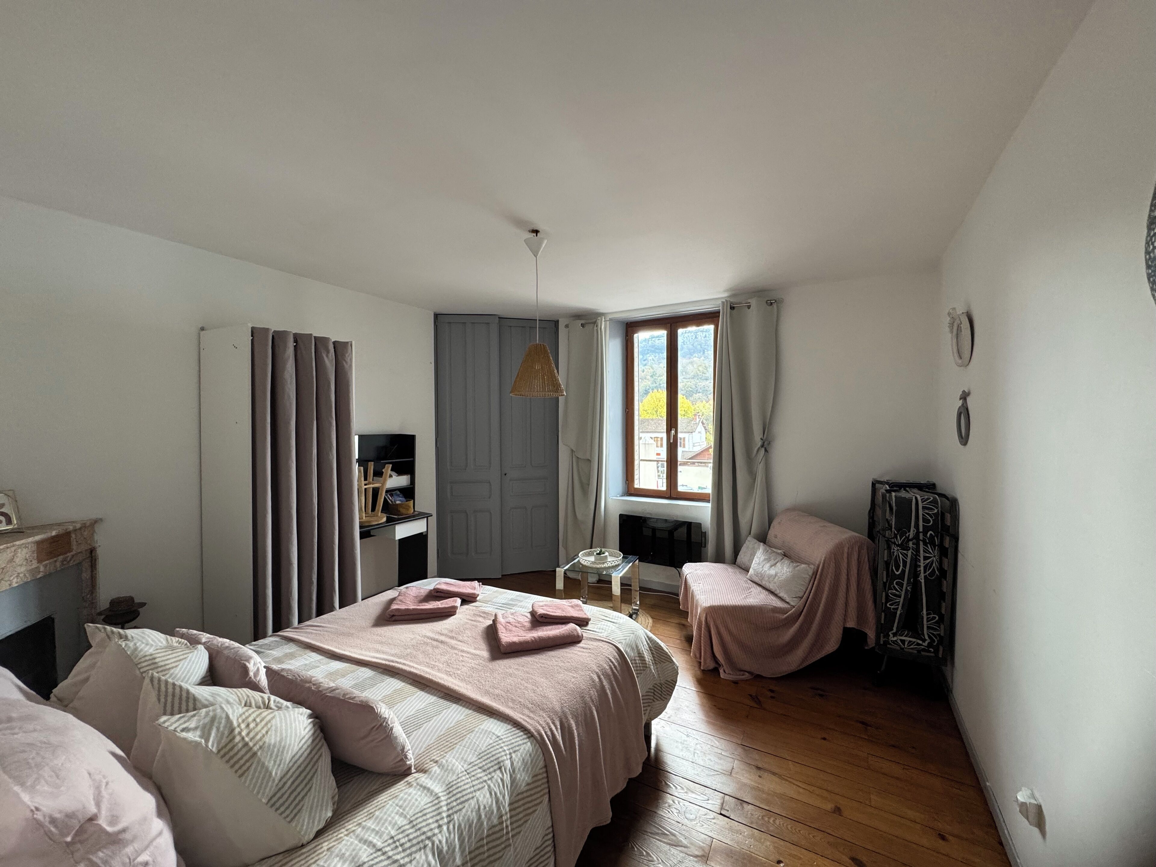 1 bedroom, in-room safe, desk, iron/ironing board