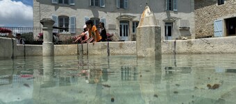 Appartement on the Viarhôna 5 Minutes to Walibi