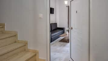 Maisonette, 1 Doppelbett | Wohnbereich | Smart-TV, Netflix, Streaming-Dienste