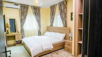 Family Apartment, 2 Bedrooms, Balcony, Hill View | 2 bedrooms, soundproofing, iron/ironing board