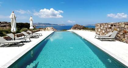 5-Bedroom Villa with a Breathtaking Panoramic View of the Aegean.