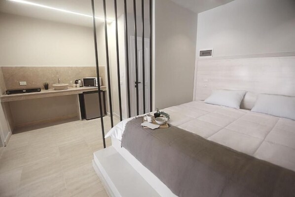 Family Apartment | 1 bedroom, minibar, free WiFi - Seven Stays (Alexandria)