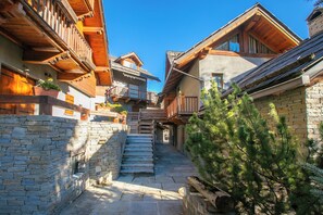 Exterior - Fiori di Miele (Bardonecchia)