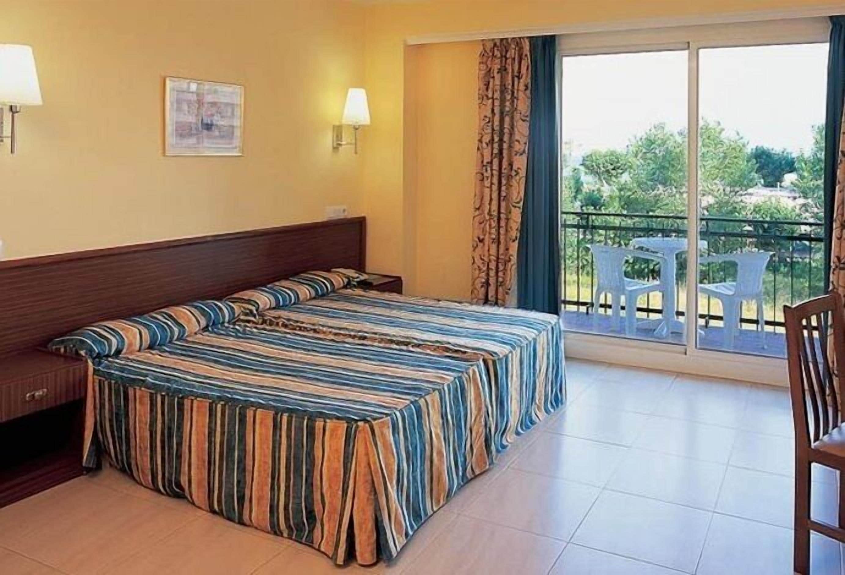 Standard Room (1)