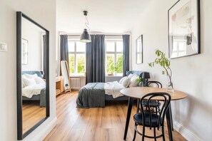 City-Apartment | 1 Schlafzimmer, individuell dekoriert, individuell eingerichtet