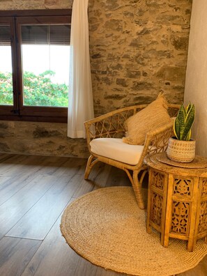 Literie de qualité supérieure, fer et planche à repasser, Wi-Fi gratuit