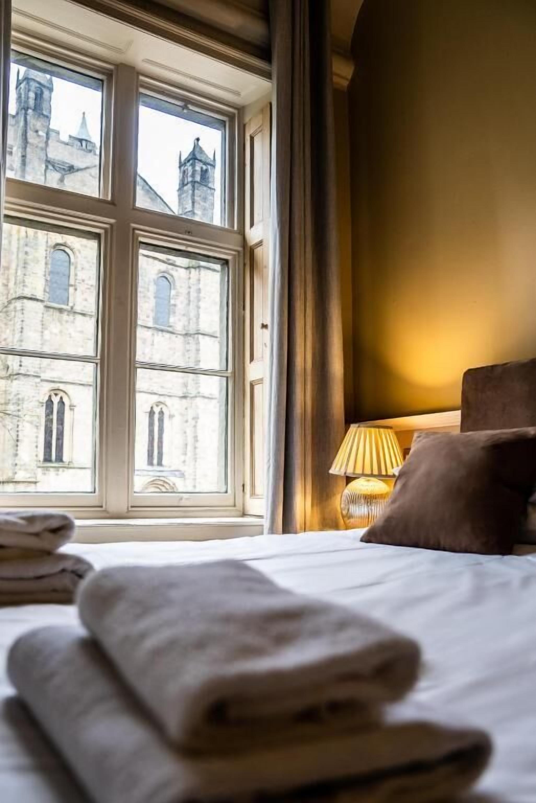 Dobbeltrom – superior | Skrivebord, strykejern/-brett og wi-fi (inkludert)