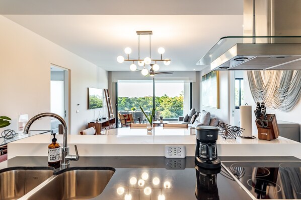 Private kitchen - Casa Bonita 2 Bedroom Apts by RedAwning (Playa del Carmen)