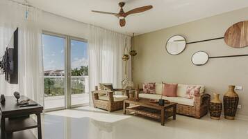 Condo, 2 Bedrooms | Living area | Smart TV