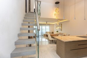 Private kitchen - Casa Diva Stunning PH Ocean View 2 bedroom & Office At Mareazul 2 Apts by RedAwning (Playa del Carmen)