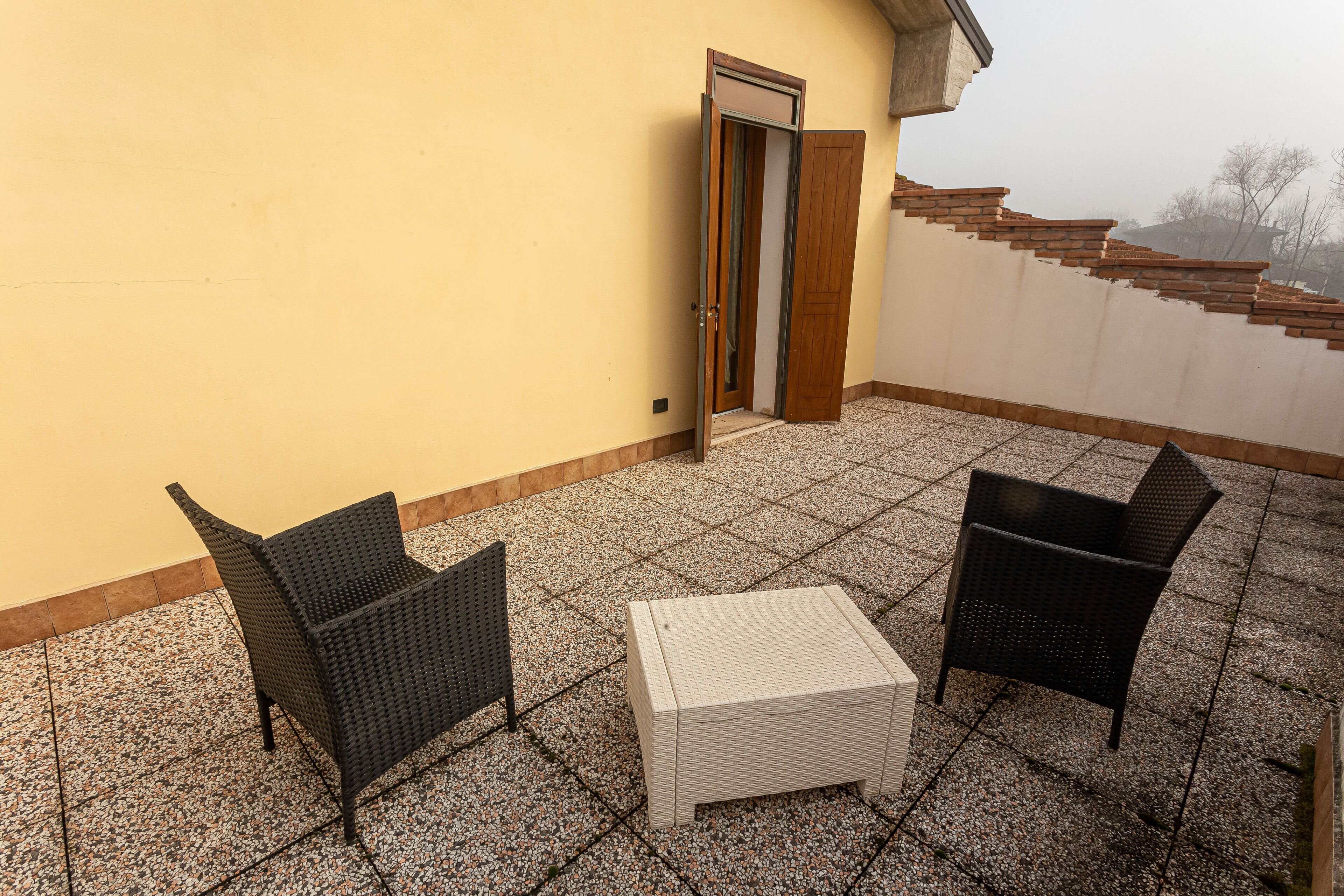 Appartement supérieur, balcon, rez-de-chaussée | Terrasse/patio