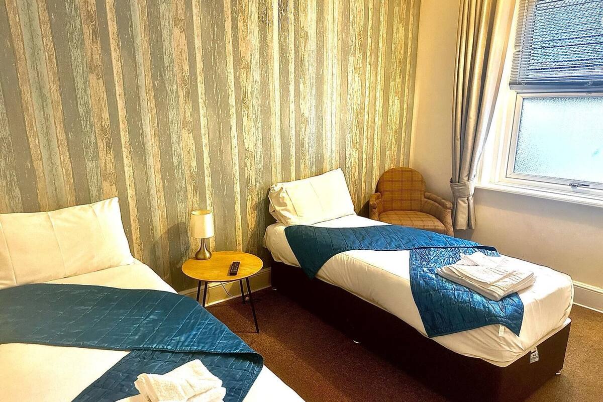 Standard Double or Twin Room, 1 Double or 2 Twin Beds | WiFi (free), bed sheets