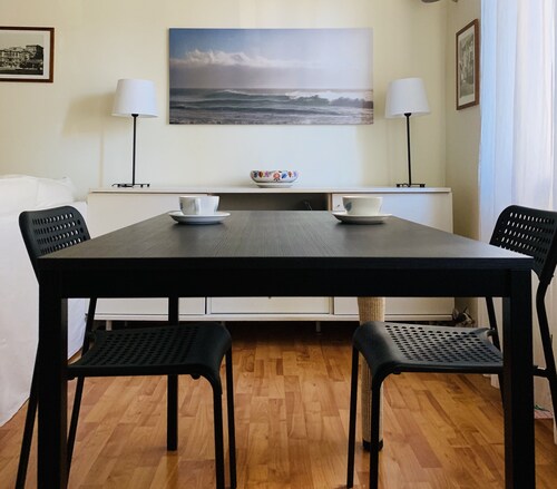 Bilocale con Parcheggio Privato a 10 Minuti dal Centro