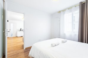 1 chambre, fer et planche Ă repasser, Wi-Fi, draps fournis