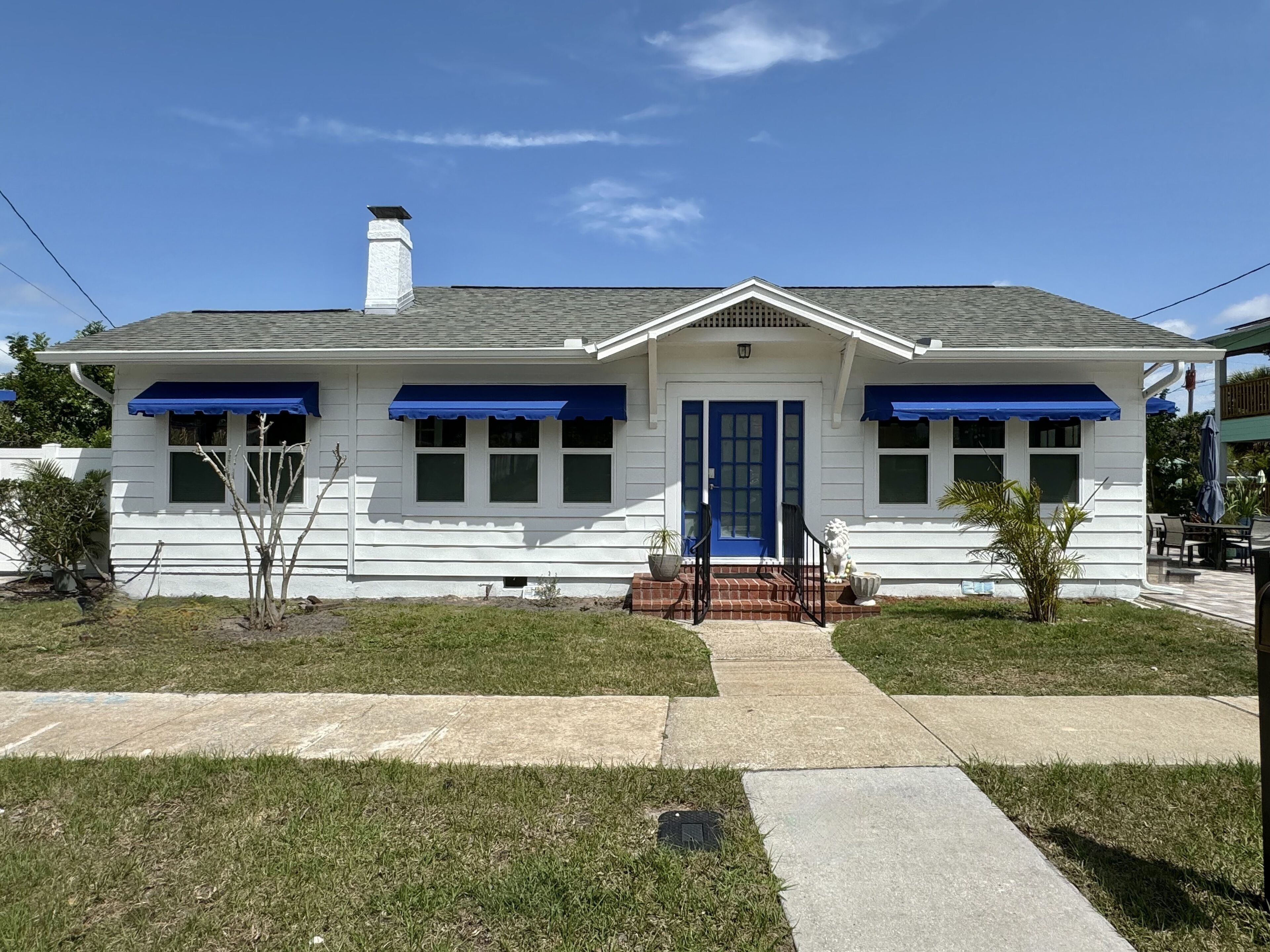 2 Bedroom 1 Bath Historic Home in Tarpon Springs, FL