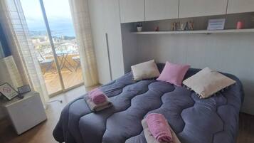 1 Schlafzimmer, Schreibtisch, Bügeleisen/Bügelbrett, kostenloses WLAN