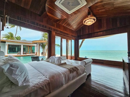 Hotel Villa Aokhanom Beachfront