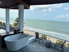 Family Double Room, Sea View | Terrace/patio