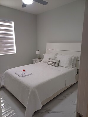 3 Schlafzimmer, Schreibtisch, kostenloses WLAN, Bettwäsche