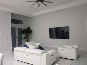 Interior - Family Home (Cape Coral)