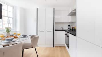 City Apartment | Private kitchen