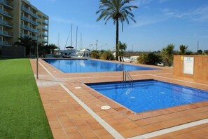 Pool - Nice flat with canal view and swimming pool AV-69 (Rosas / Roses)