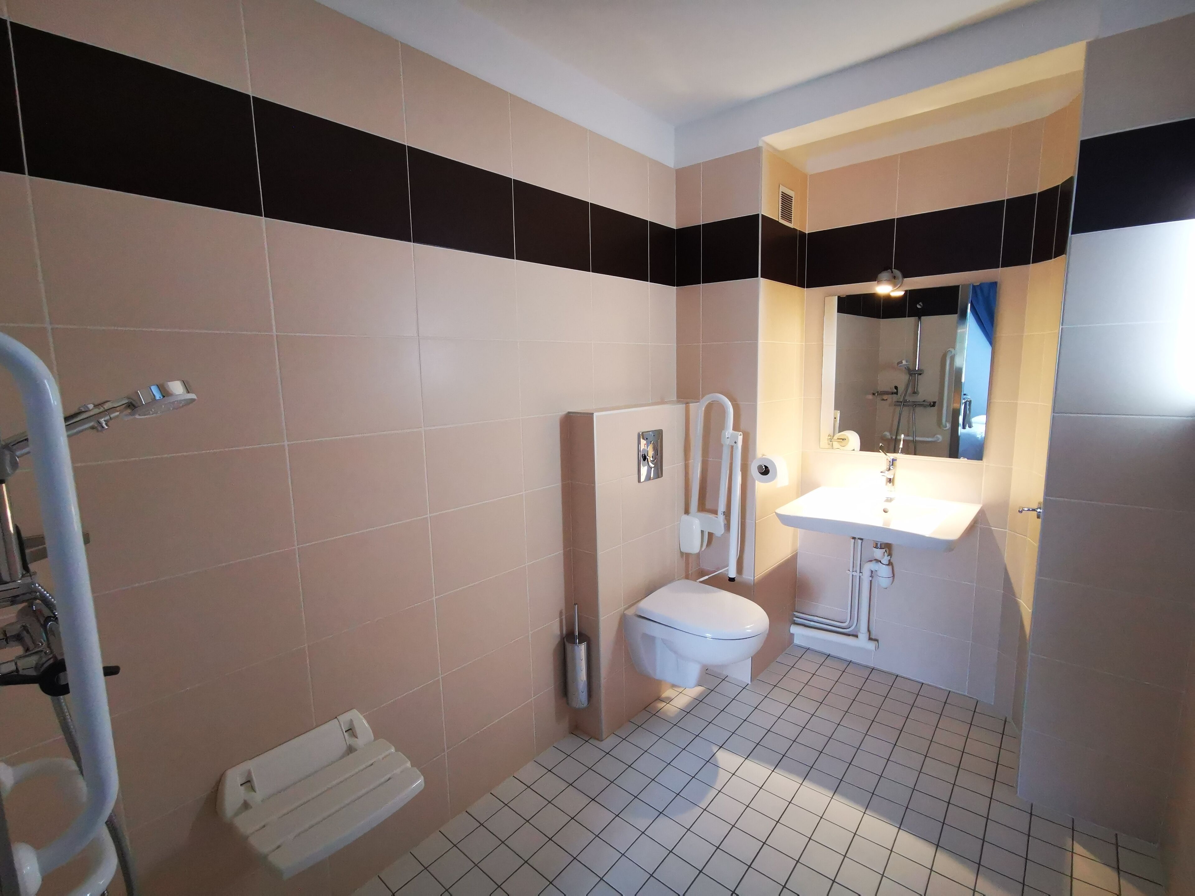 Foto - Anaïs Hôtel Bourges Nord Saint-Doulchard