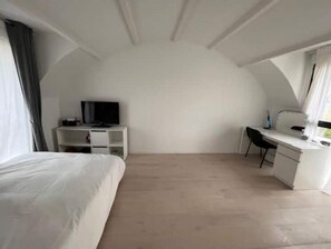 5 sovrum, strykjärn/strykbräda, wi-fi och sängkläder