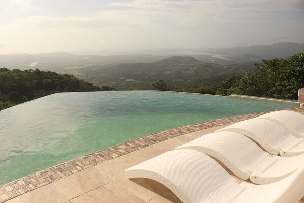 Pool - Queen Room3 at Vida Lotus Retreat & Spa, Limon, PA (Limon Campana)