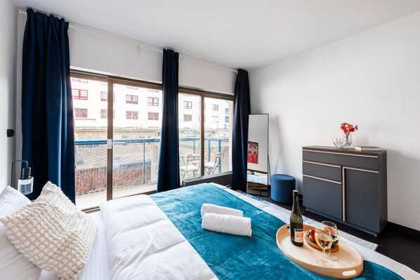 Deluxe appartement | 3 slaapkamers, individueel gedecoreerd, individueel gemeubileerd