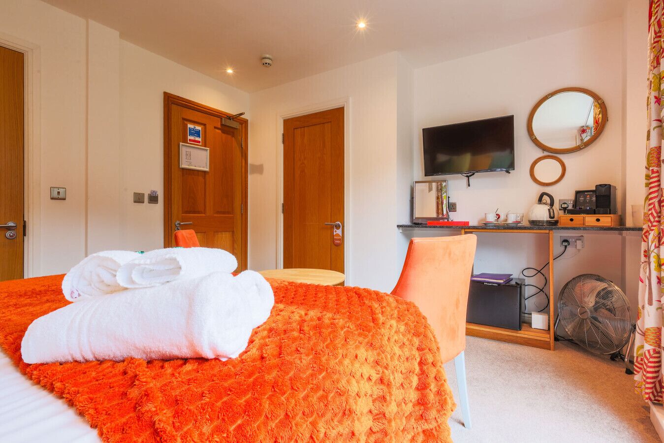 1 bedroom, desk, iron/ironing board, free WiFi