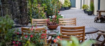 Charming double room courtyard view