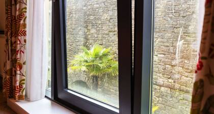 Double Room Courtyard Penarth