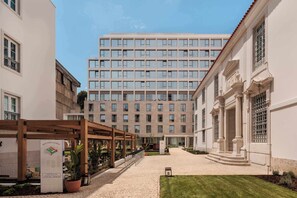 Exterior - Locke de Santa Joana (Lisbon)