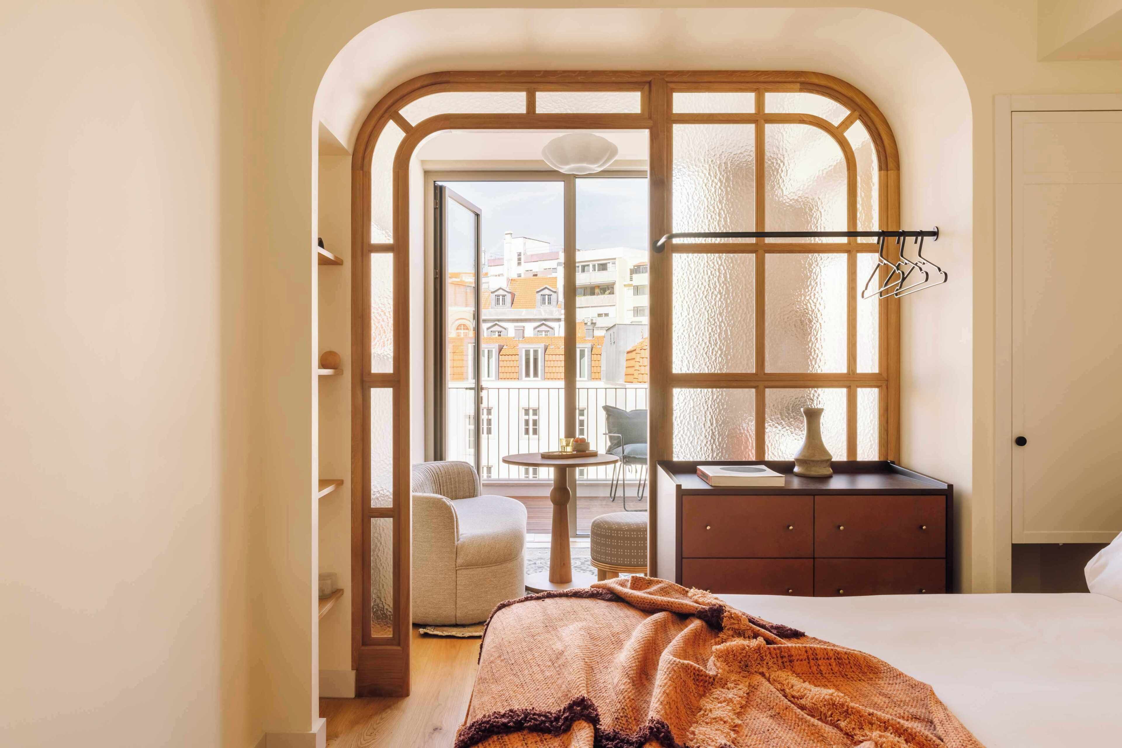 Locke Studio with Balcony | Zimmersafe, Schreibtisch, laptopgeeigneter Arbeitsplatz