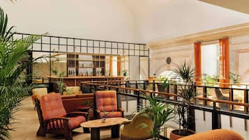 3 barer/lounger, cocktailbar og cocktailbar