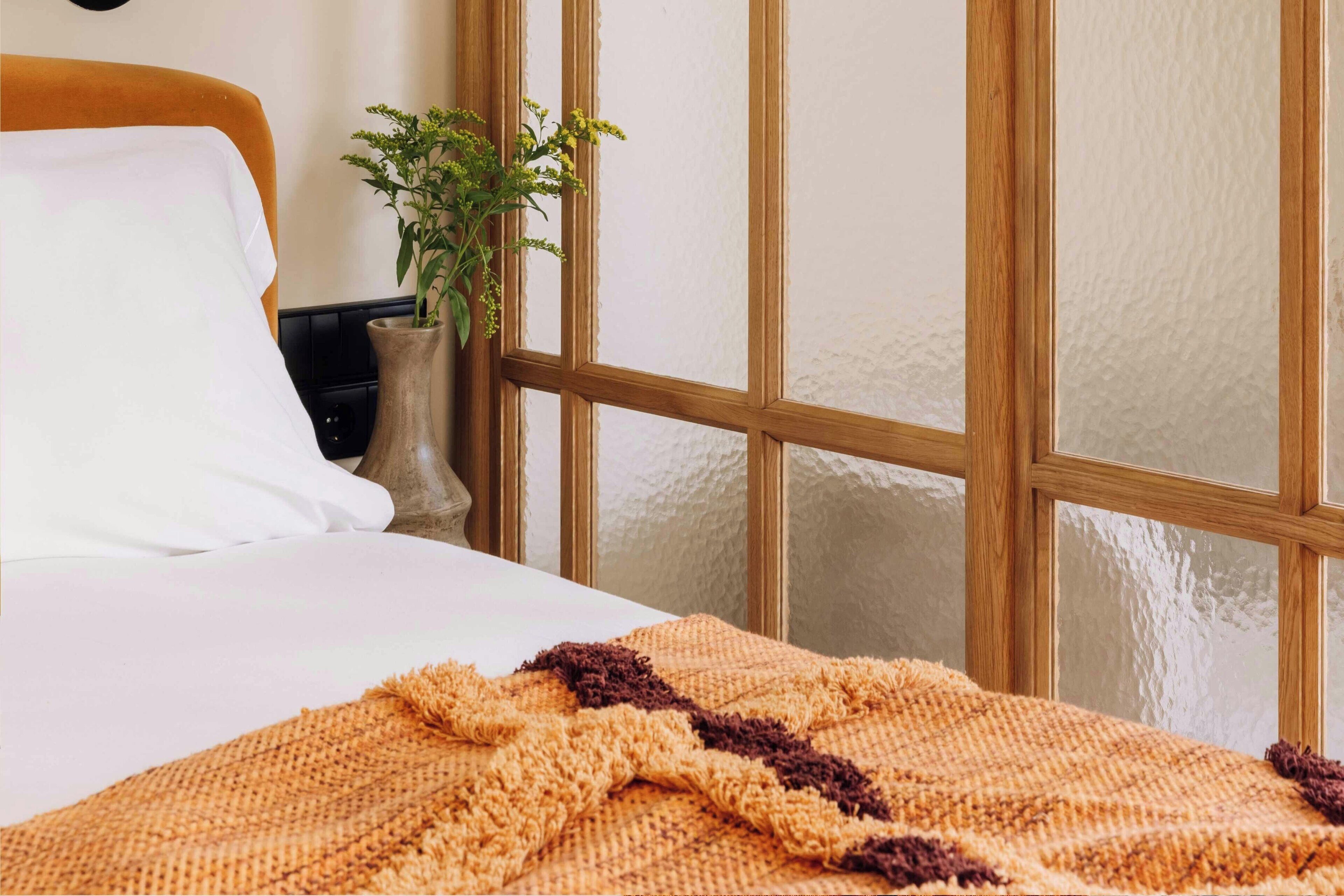 Locke Room | Zimmersafe, Schreibtisch, laptopgeeigneter Arbeitsplatz